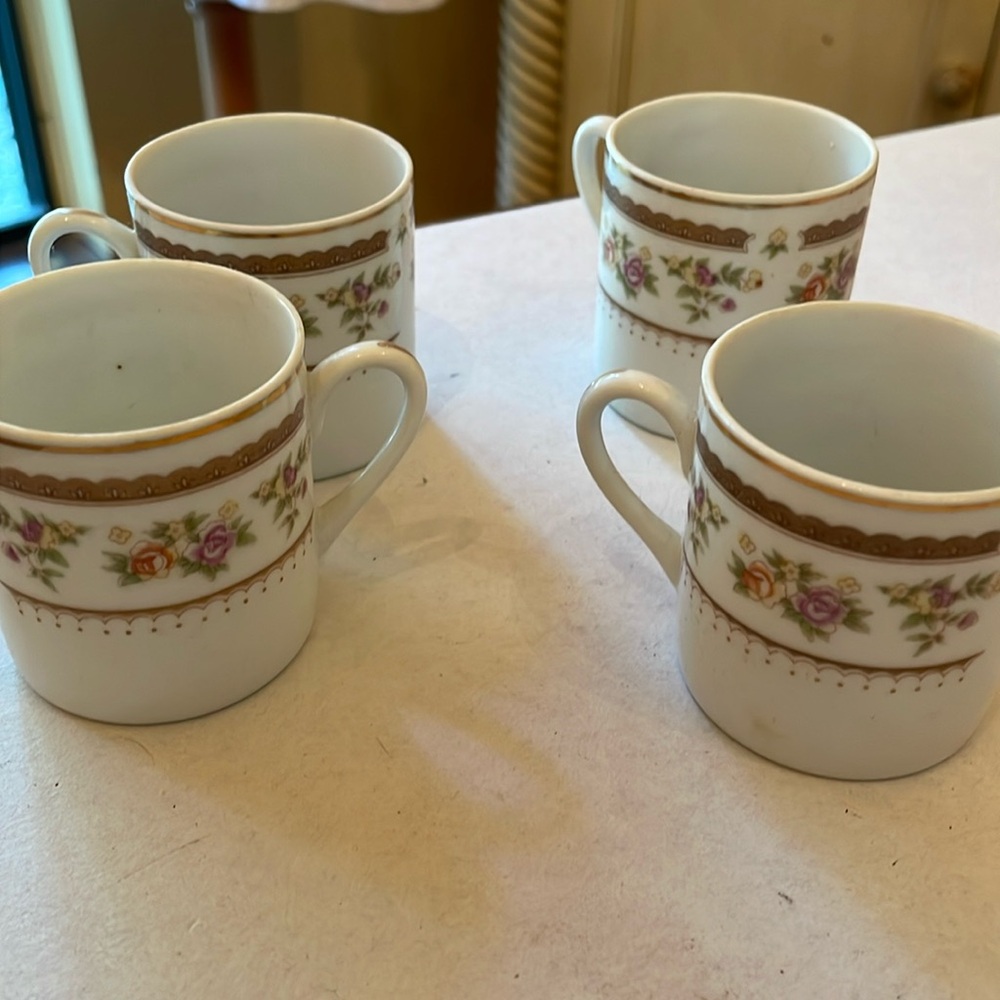 Mugs